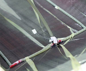 真空導流用纏繞管 白色PE塑料密封包線(xiàn)管 RTM玻璃鋼真空灌注成型輔助材料