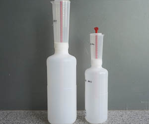 高精準固化劑量瓶 白水藍水化工液體用精确刻度量瓶 多功能量杯PP塑料精确量瓶 多規格多款式玻璃鋼工具